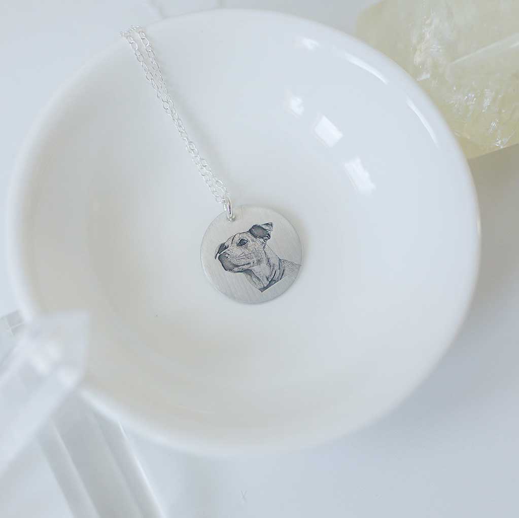 Engraved Pet Portrait Necklace - Love It Personalized