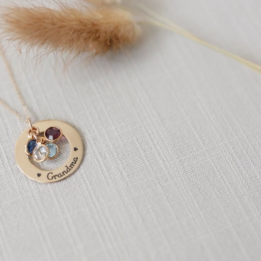 Grandma's Family Necklace - Love It Personalized