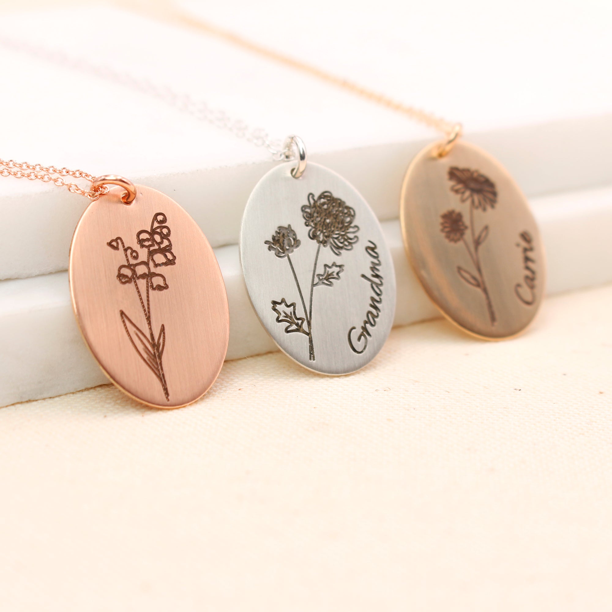 Oval Birth Flower Necklace - Gold - Love It Personalized